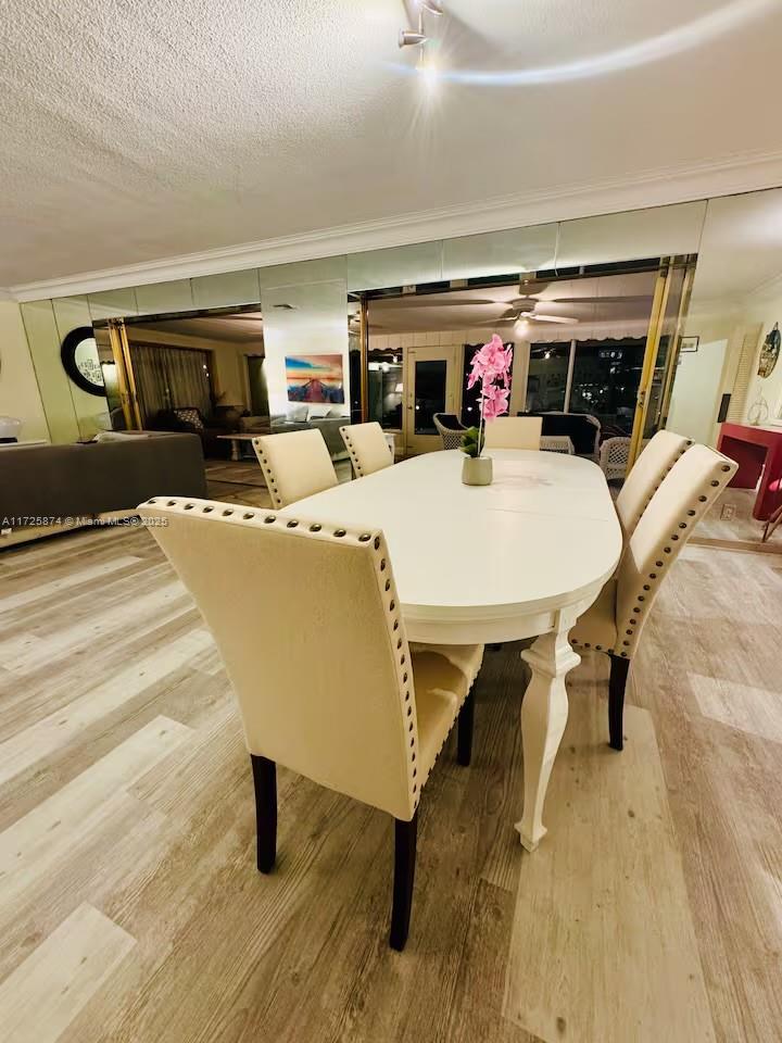 ISLA BAHIA - Residential Lease