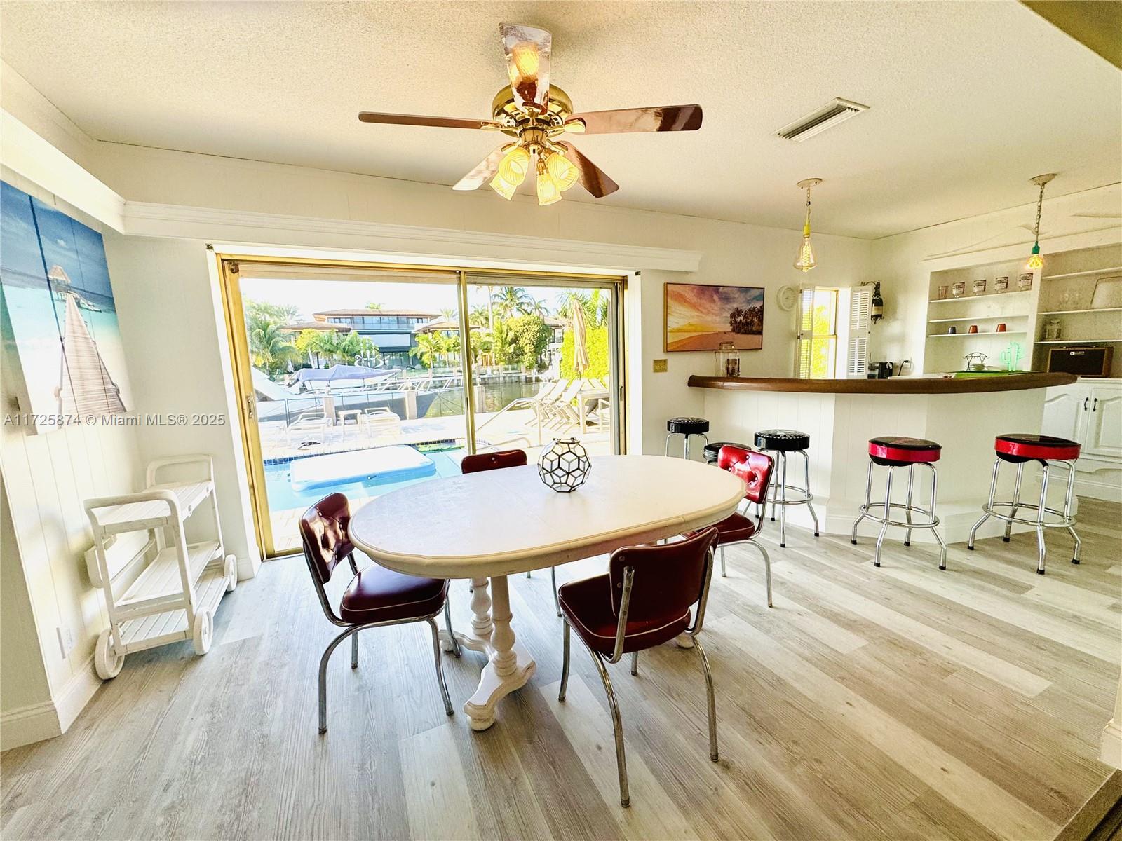 ISLA BAHIA - Residential Lease