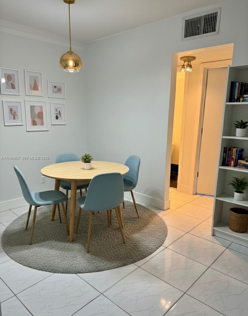 BROOKVIEW CONDO - Residential