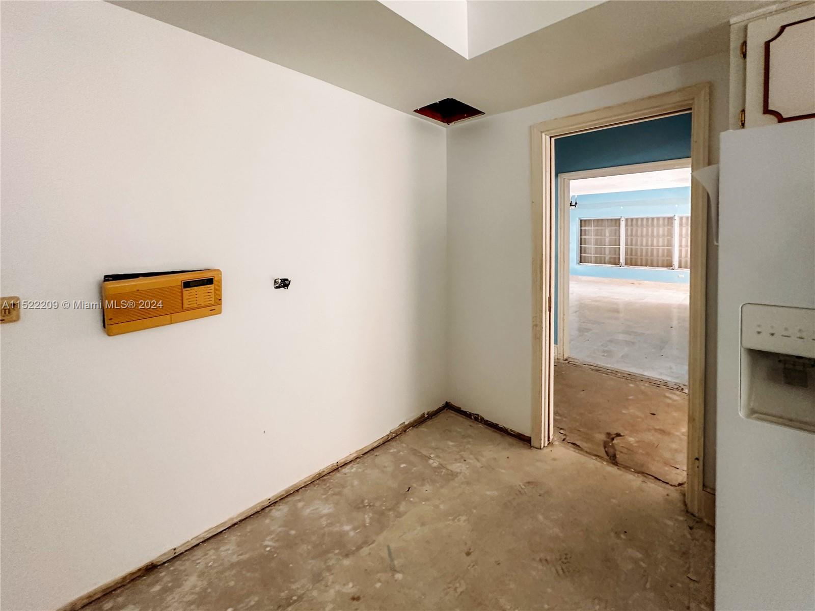 AMD PL OF JOURNEYS END - Residential