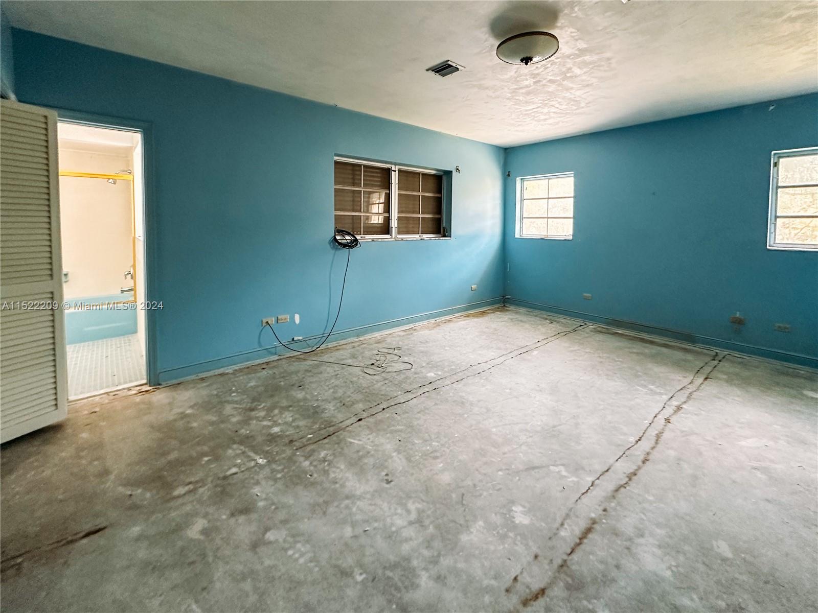 AMD PL OF JOURNEYS END - Residential