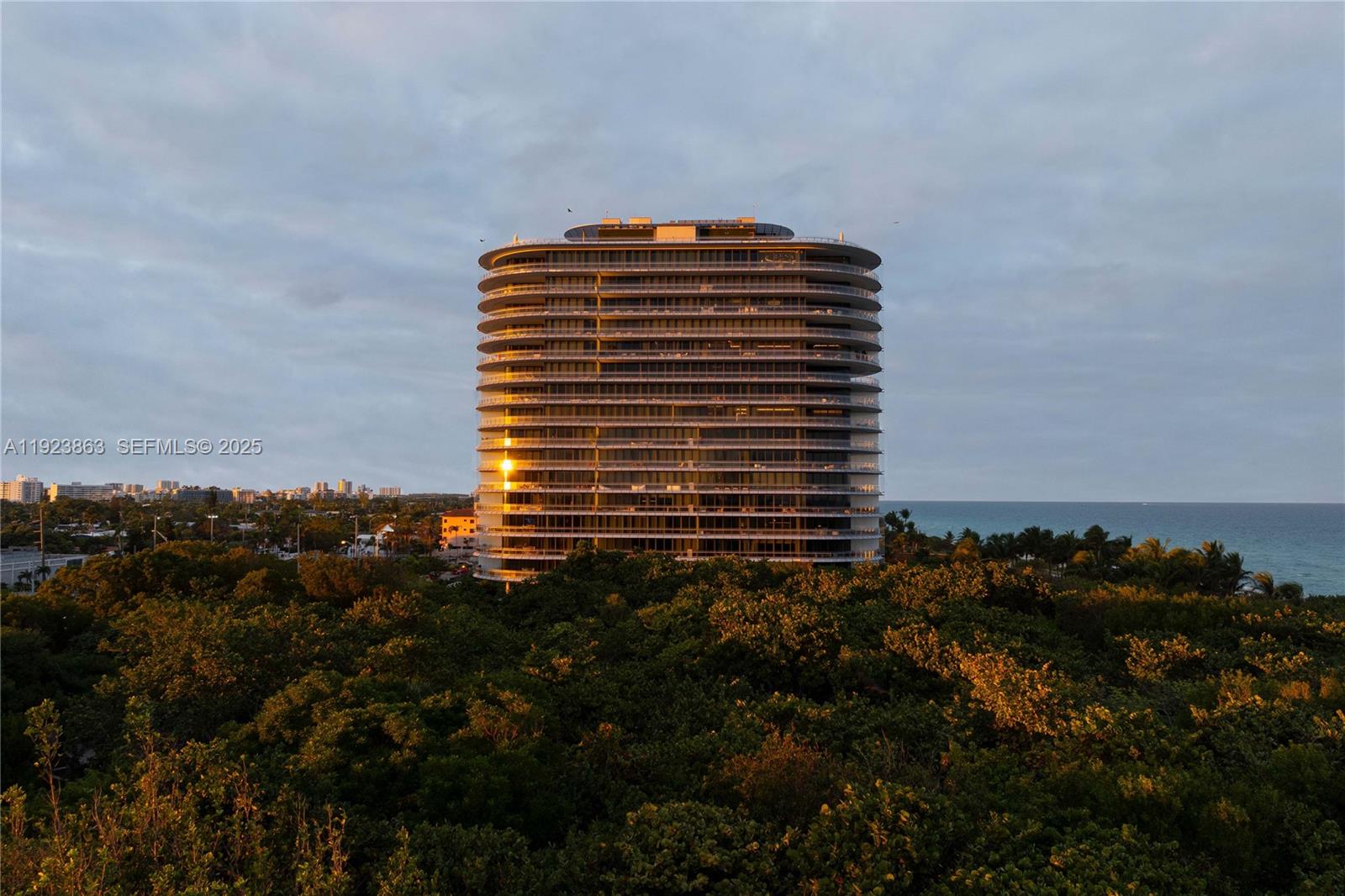 8701 COLLINS AVE CONDO - Residential