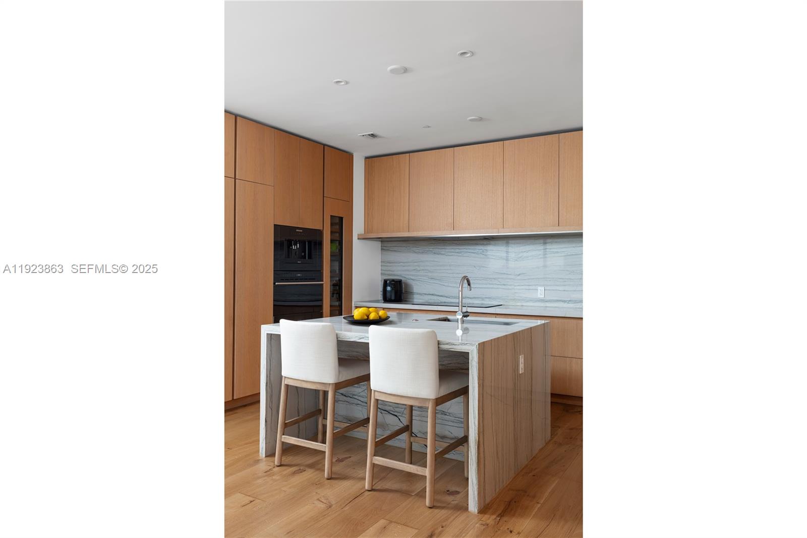 8701 COLLINS AVE CONDO - Residential