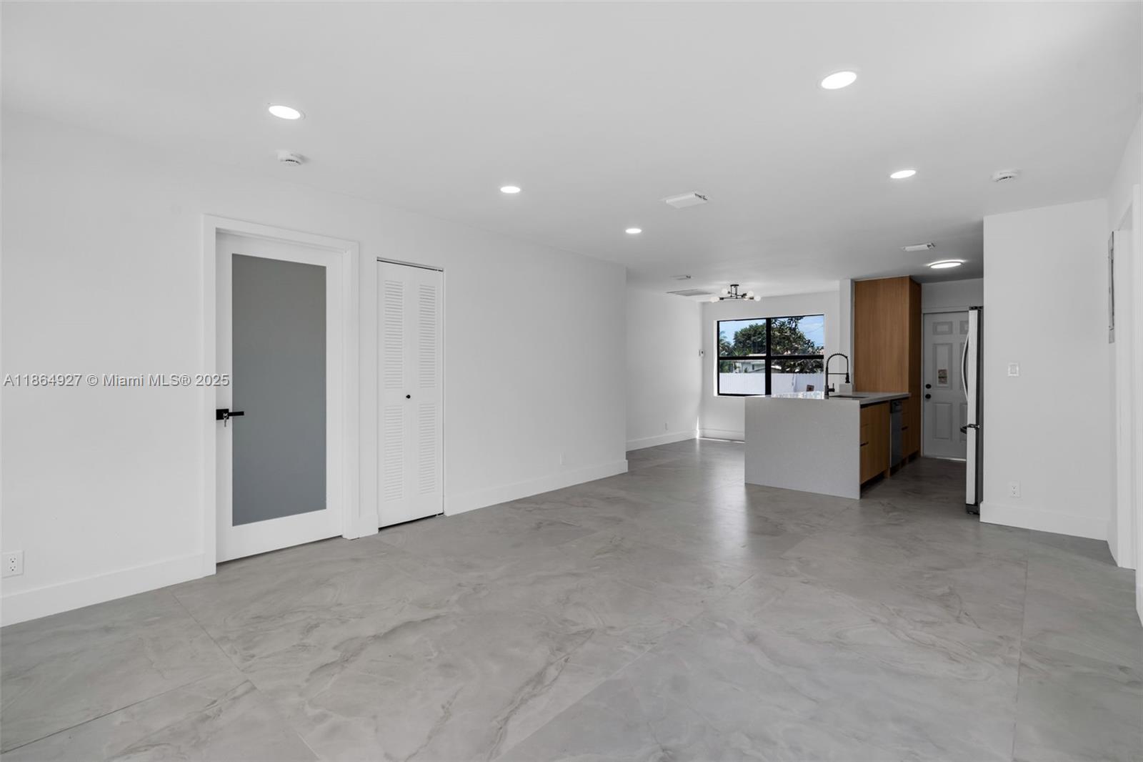 CARVER RANCHES - Residential