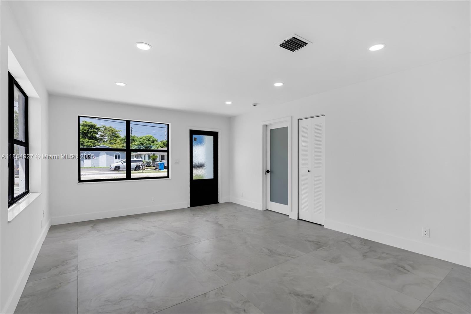 CARVER RANCHES - Residential