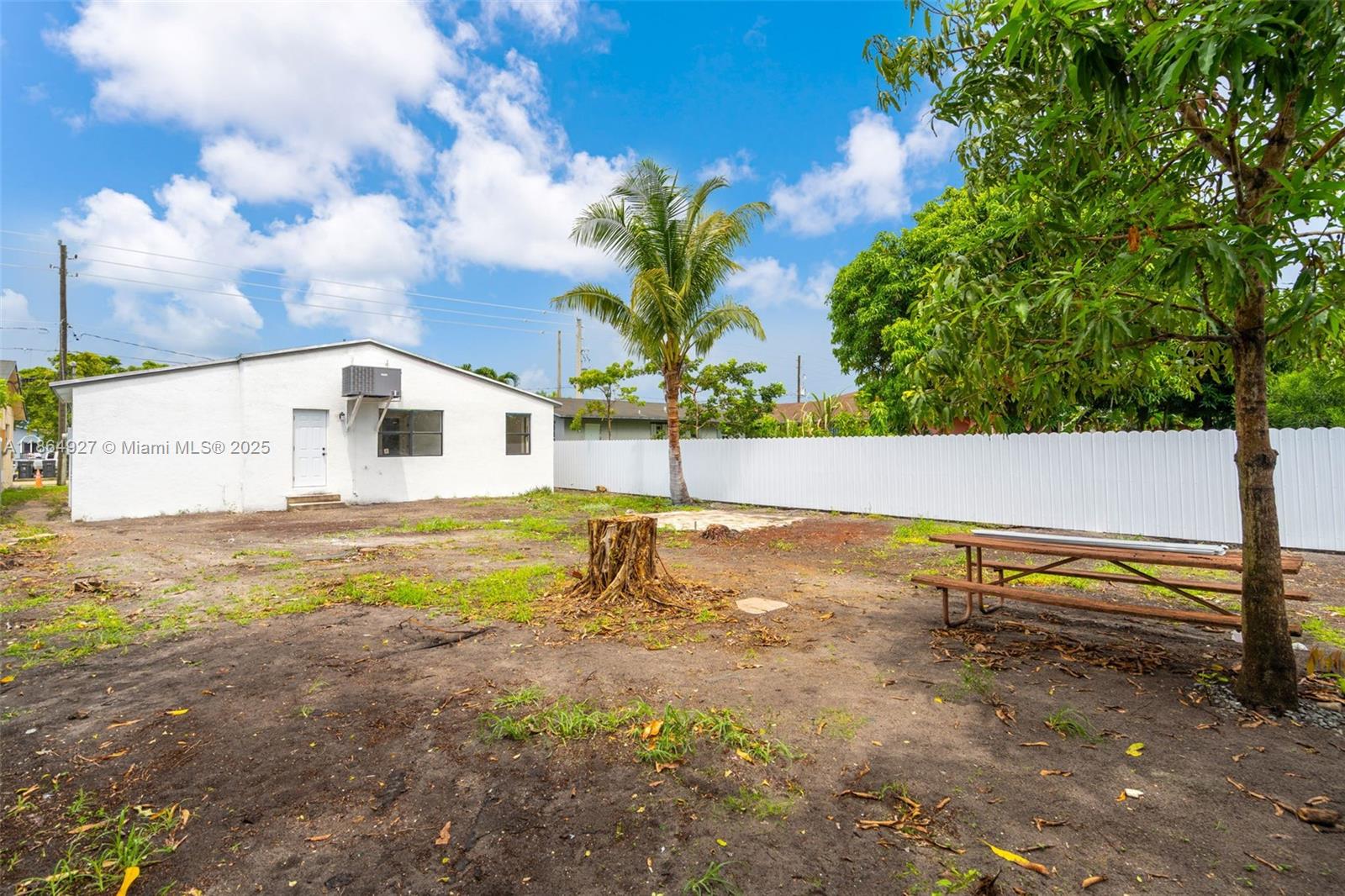 CARVER RANCHES - Residential