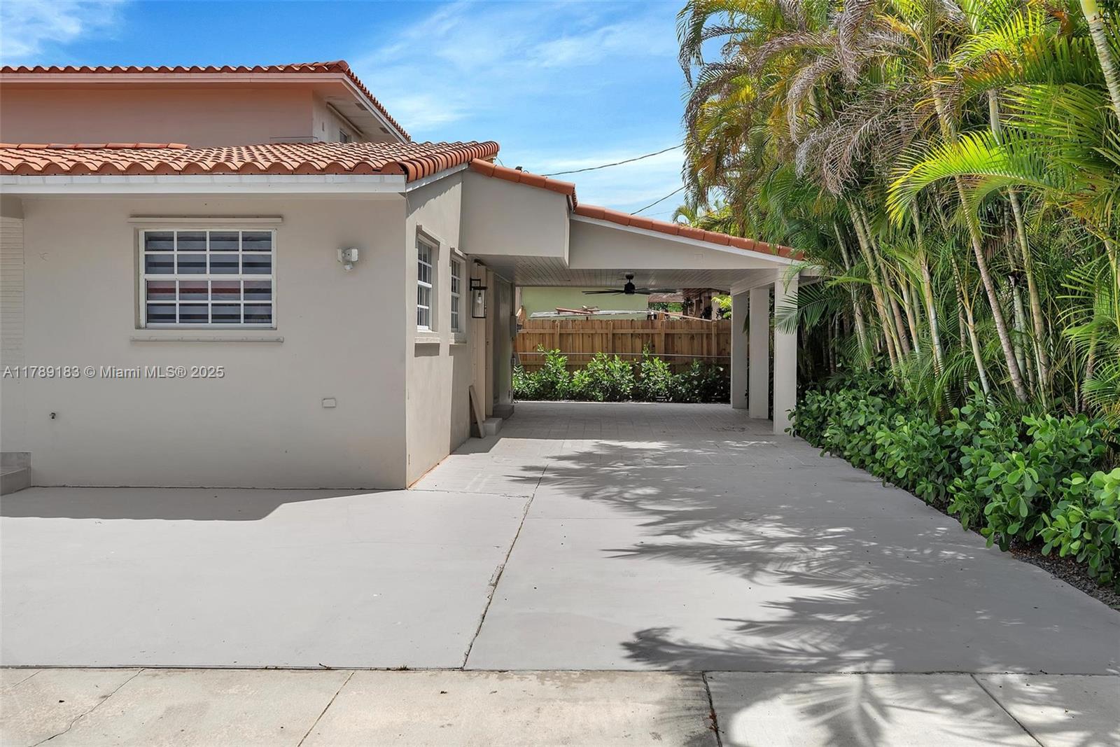 Rental Property at 424 W 13th St, Hialeah, Miami-Dade County, Florida - Bedrooms: 2 
Bathrooms: 2  - $2,850 MO.