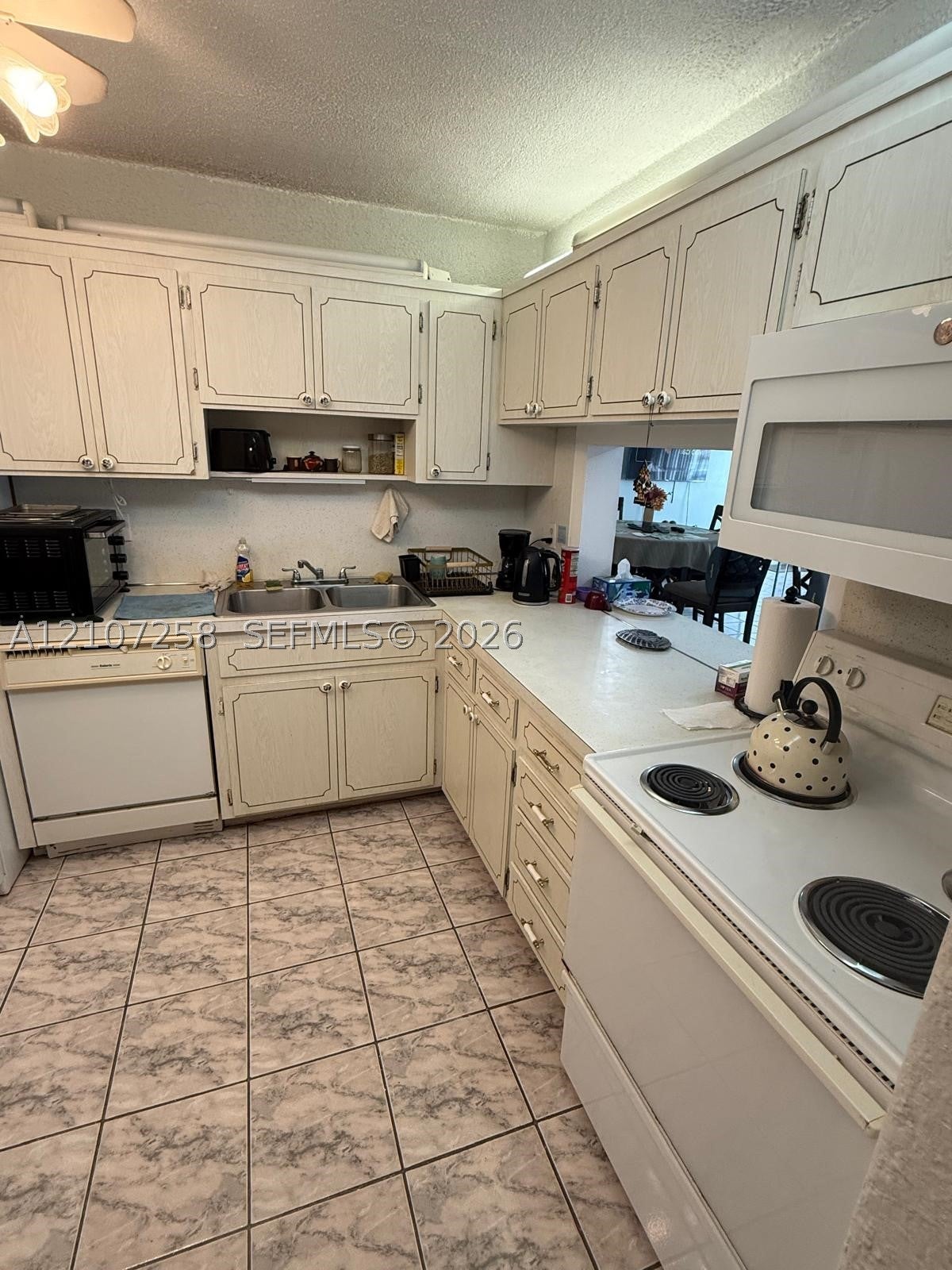 215 SE 3rd Ave 102D