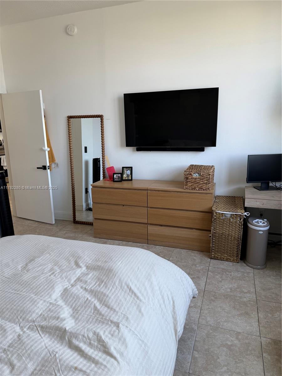 HIGHLAND PARK LOFTS CONDO - Residential