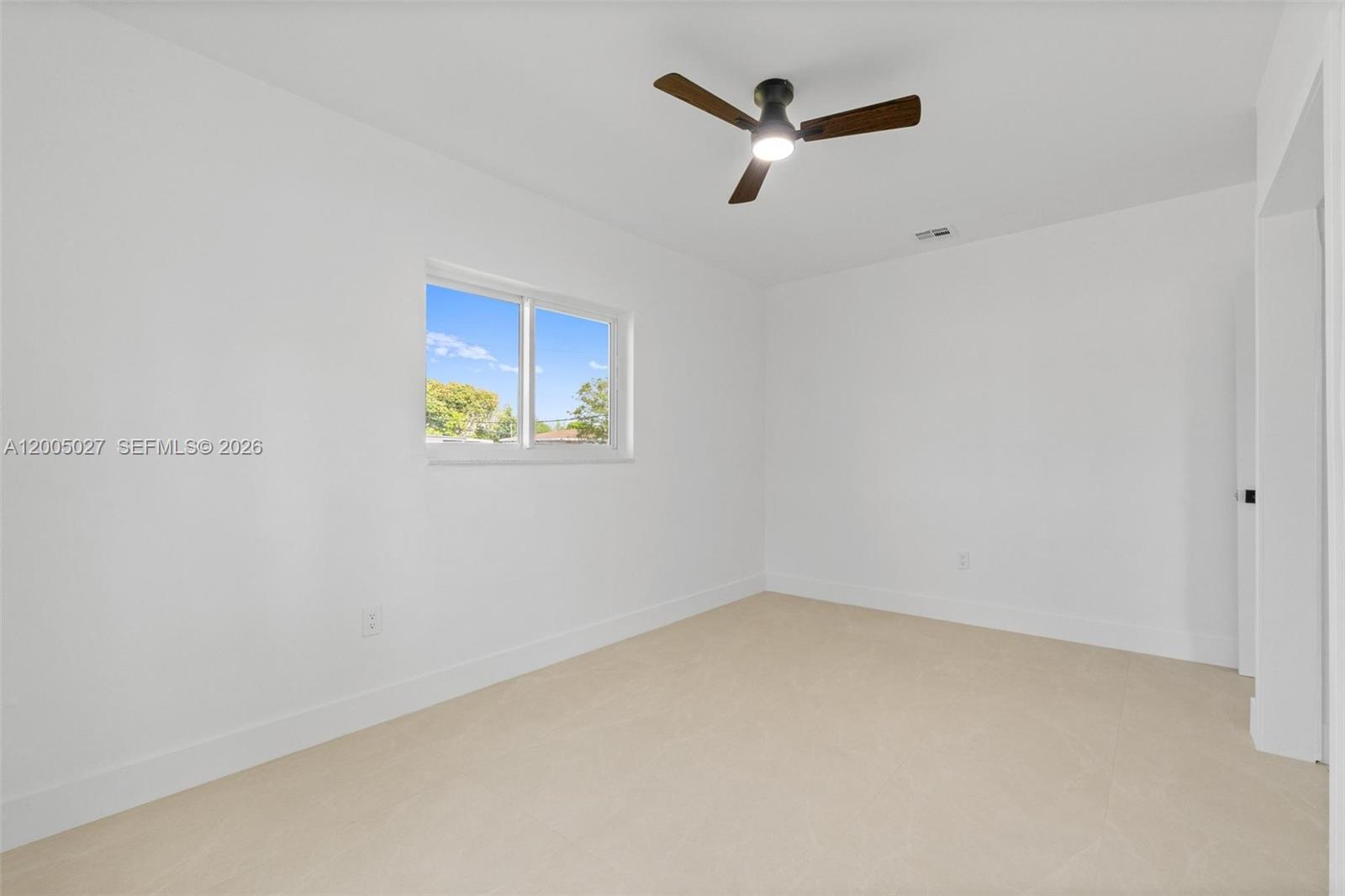 CAROL CITY - Residential