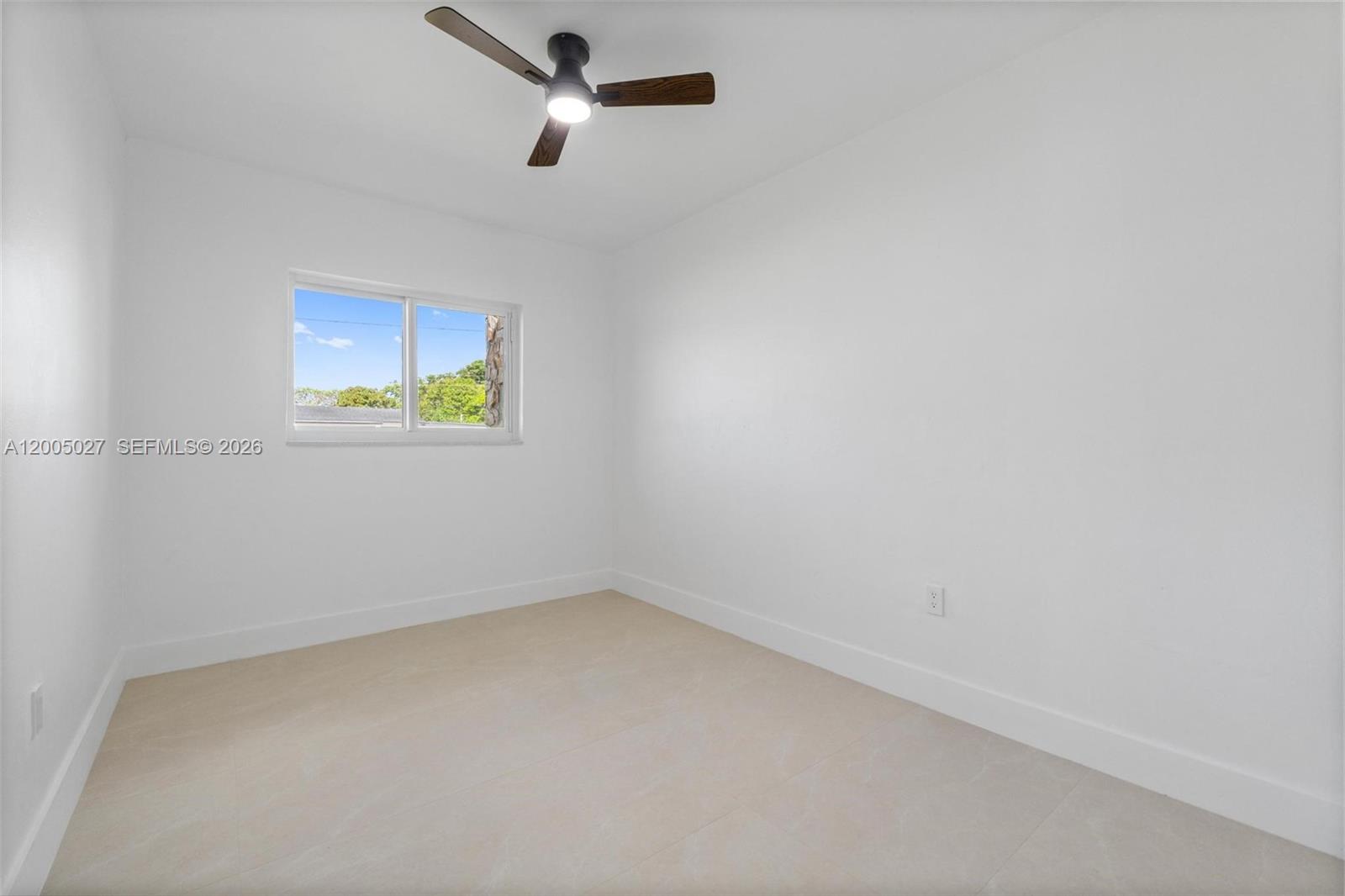 CAROL CITY - Residential