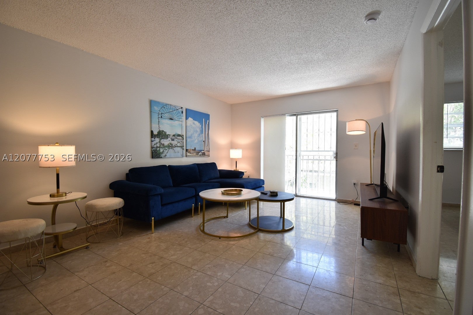 1605 Meridian Ave 202