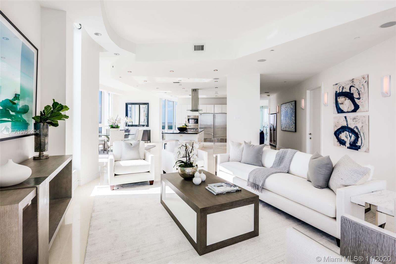 THE RESIDENCES AT THE BAT - Residential