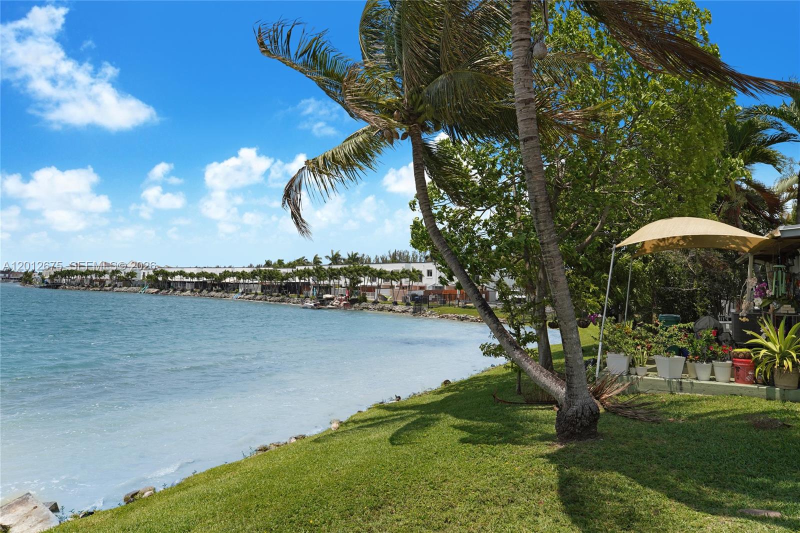 MARINA REAL CONDO NO 1 - Residential