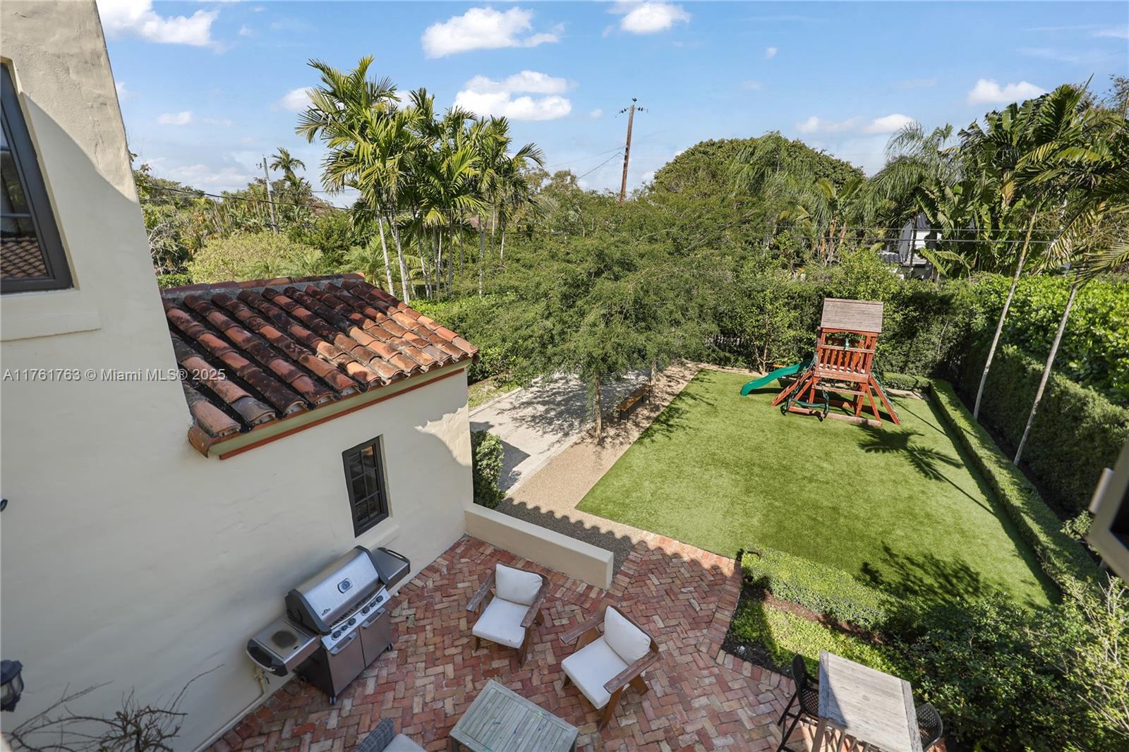 MIAMI SHORES SEC 1 AMD - Residential