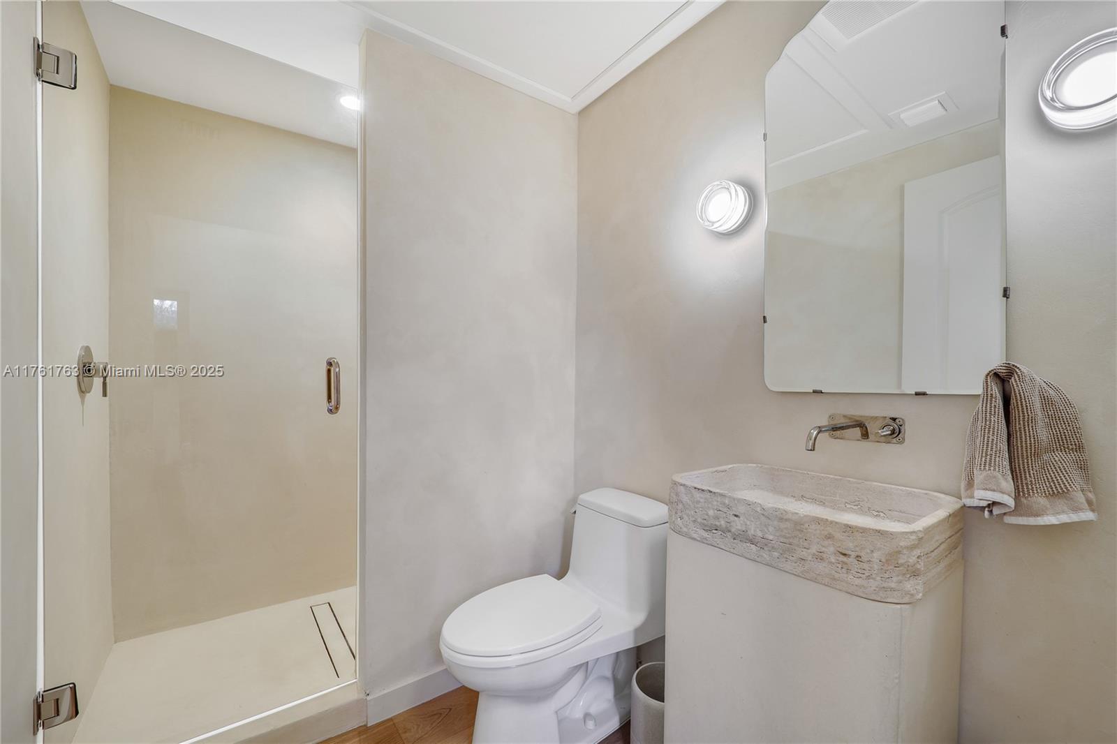 MIAMI SHORES SEC 1 AMD - Residential