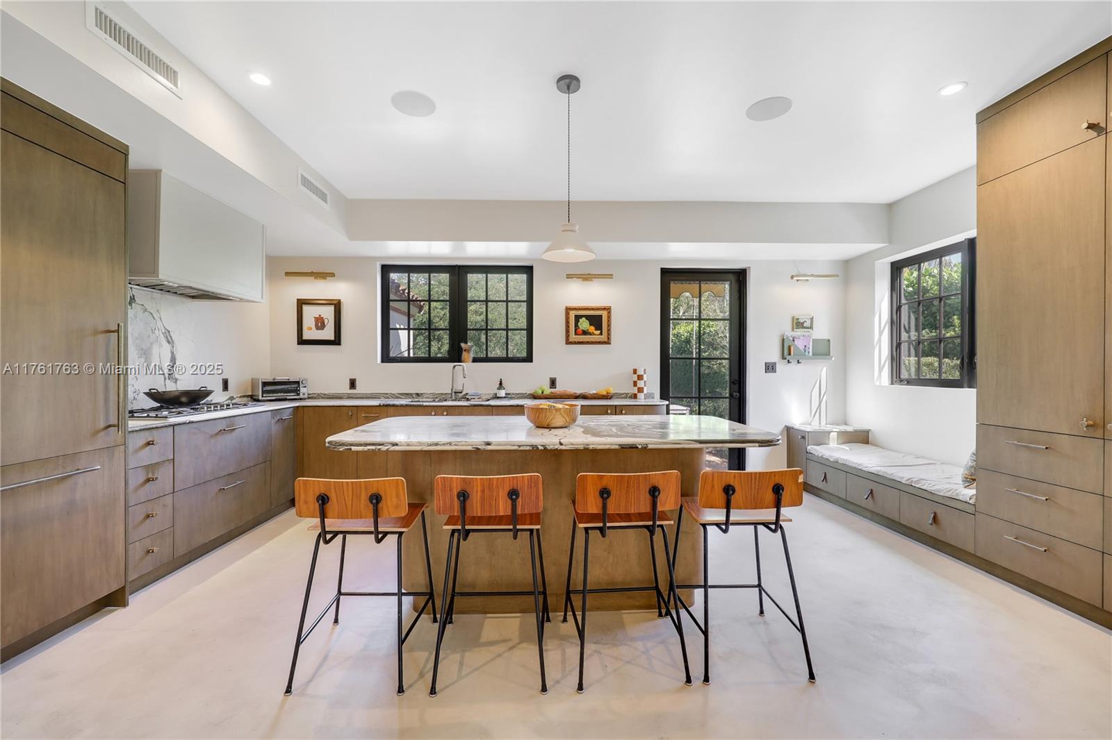 MIAMI SHORES SEC 1 AMD - Residential