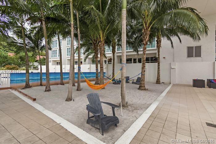 RIVER OAKS MARINA & TOWER - Residential Lease