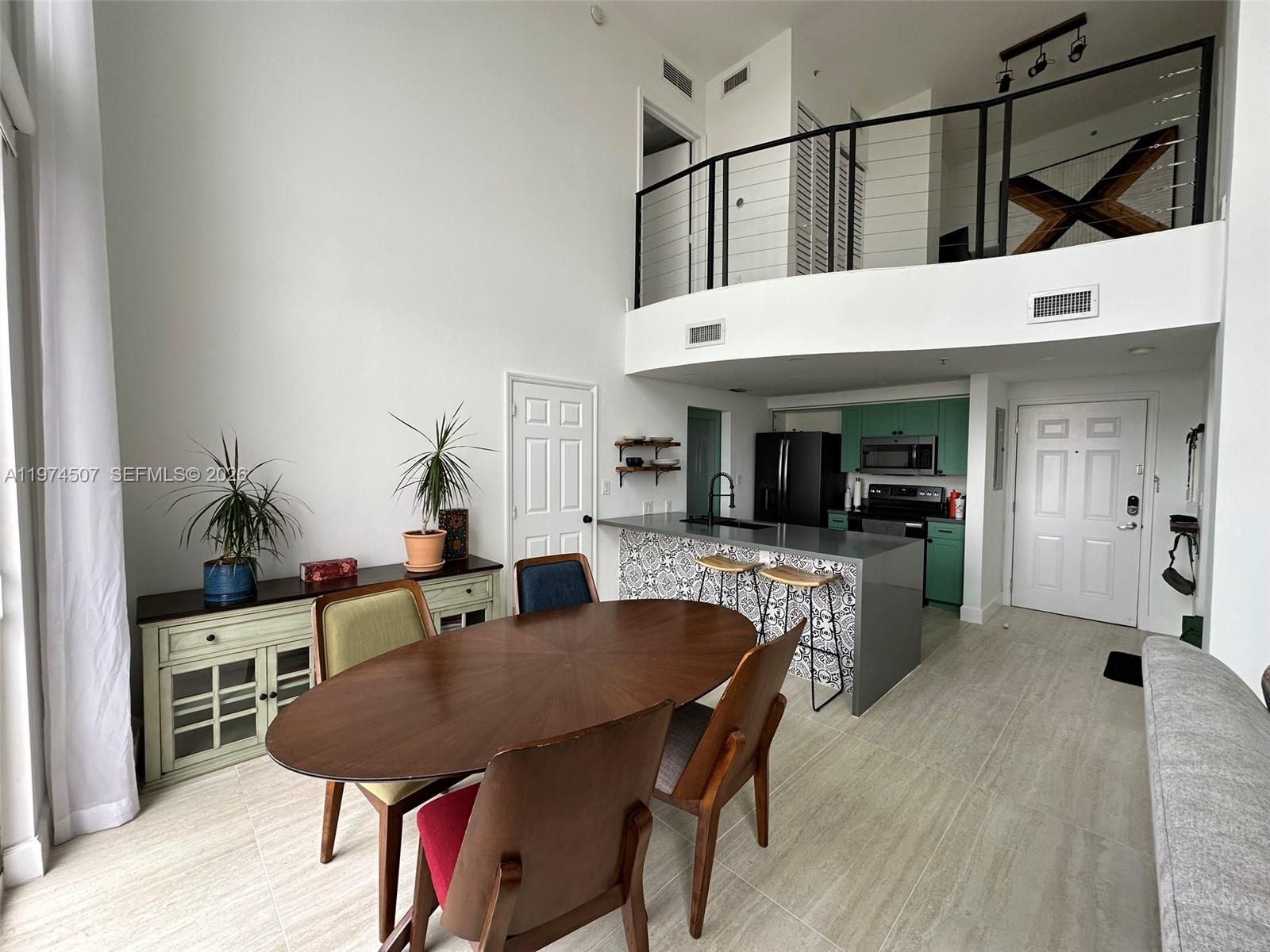 1 Glen Royal Pkwy 1613