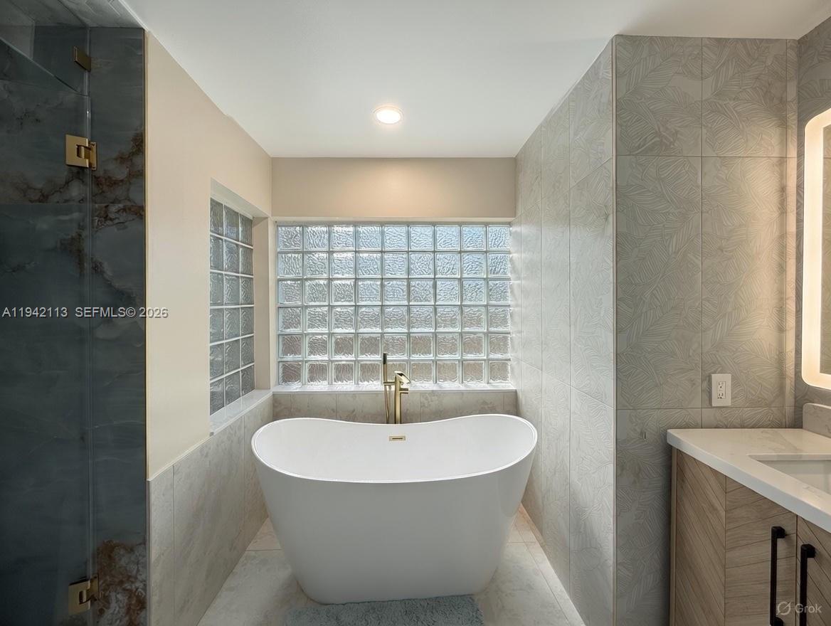 ARBORETUM AT DAVIE - Residential