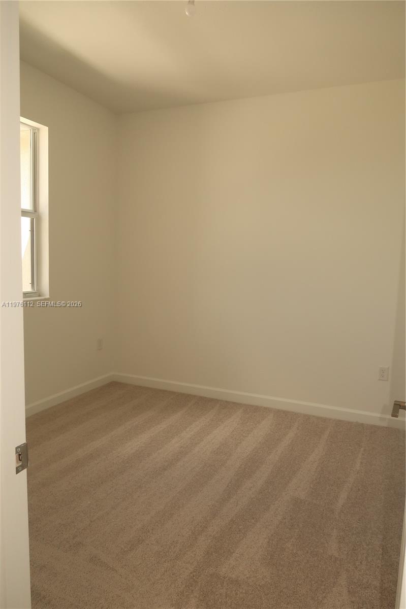 HOMESTEAD PARK OF COMMERC - Residential Lease