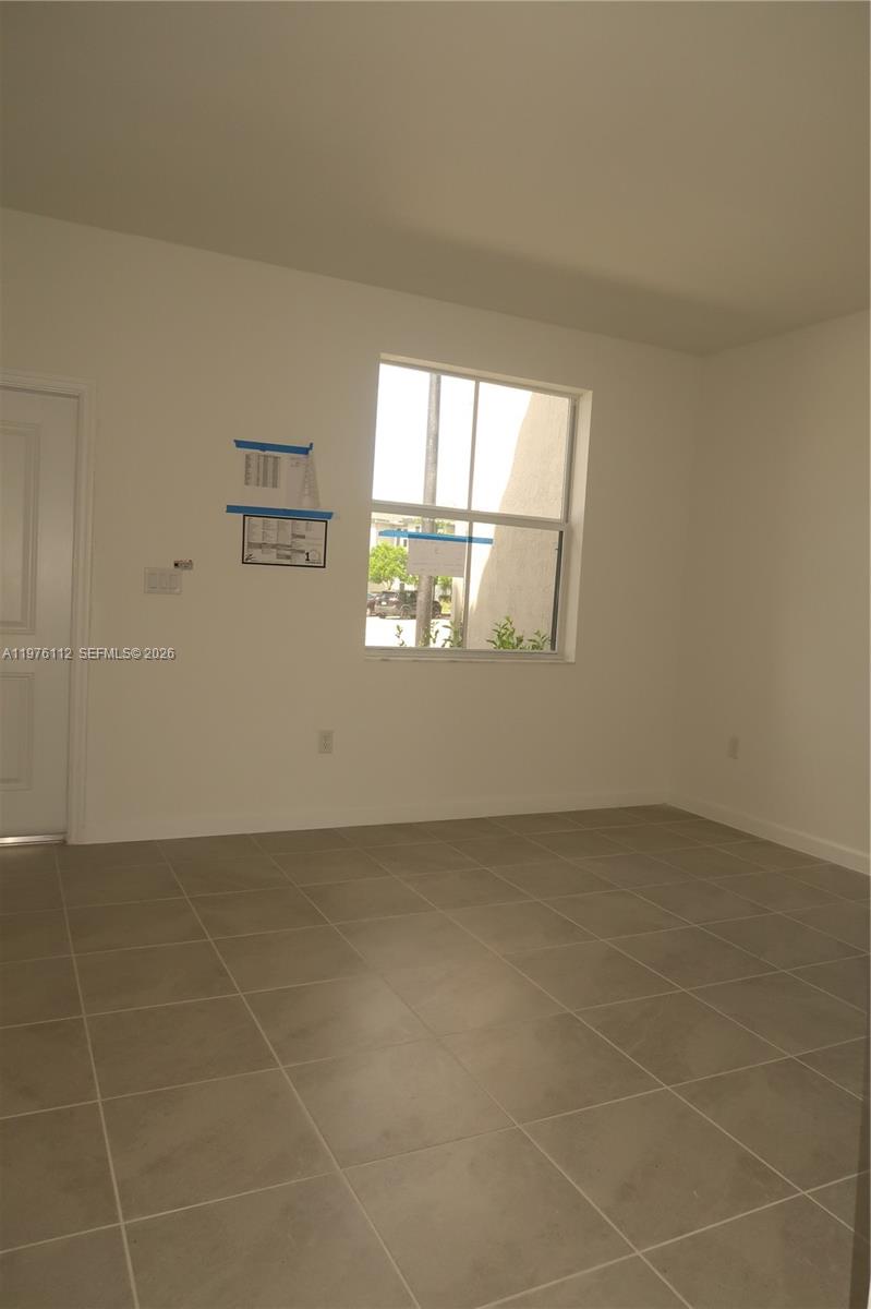 HOMESTEAD PARK OF COMMERC - Residential Lease