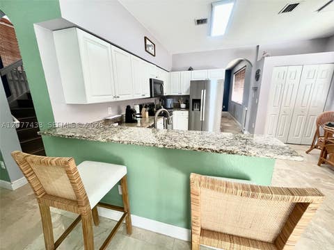 Tiny photo for 912 NE 35th Ave, Homestead, FL 33033 (MLS # A12077433)
