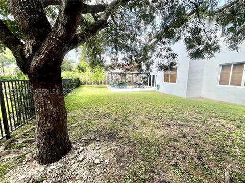 Tiny photo for 912 NE 35th Ave, Homestead, FL 33033 (MLS # A12077433)