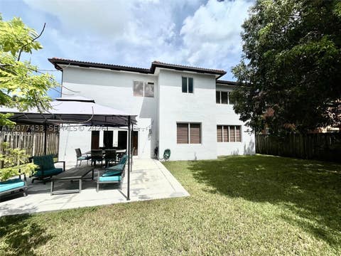 Tiny photo for 912 NE 35th Ave, Homestead, FL 33033 (MLS # A12077433)