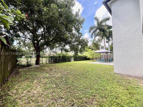 Tiny photo for 912 NE 35th Ave, Homestead, FL 33033 (MLS # A12077433)
