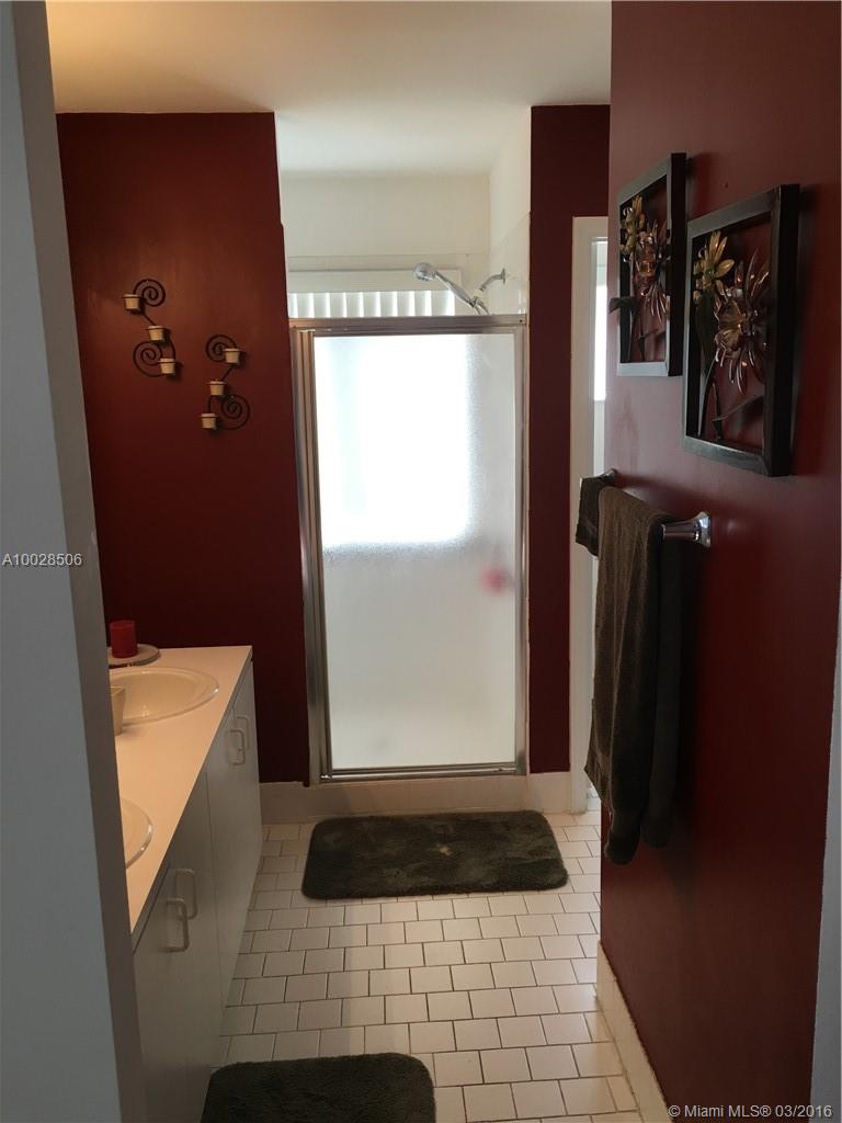 Three Lakes - Residential