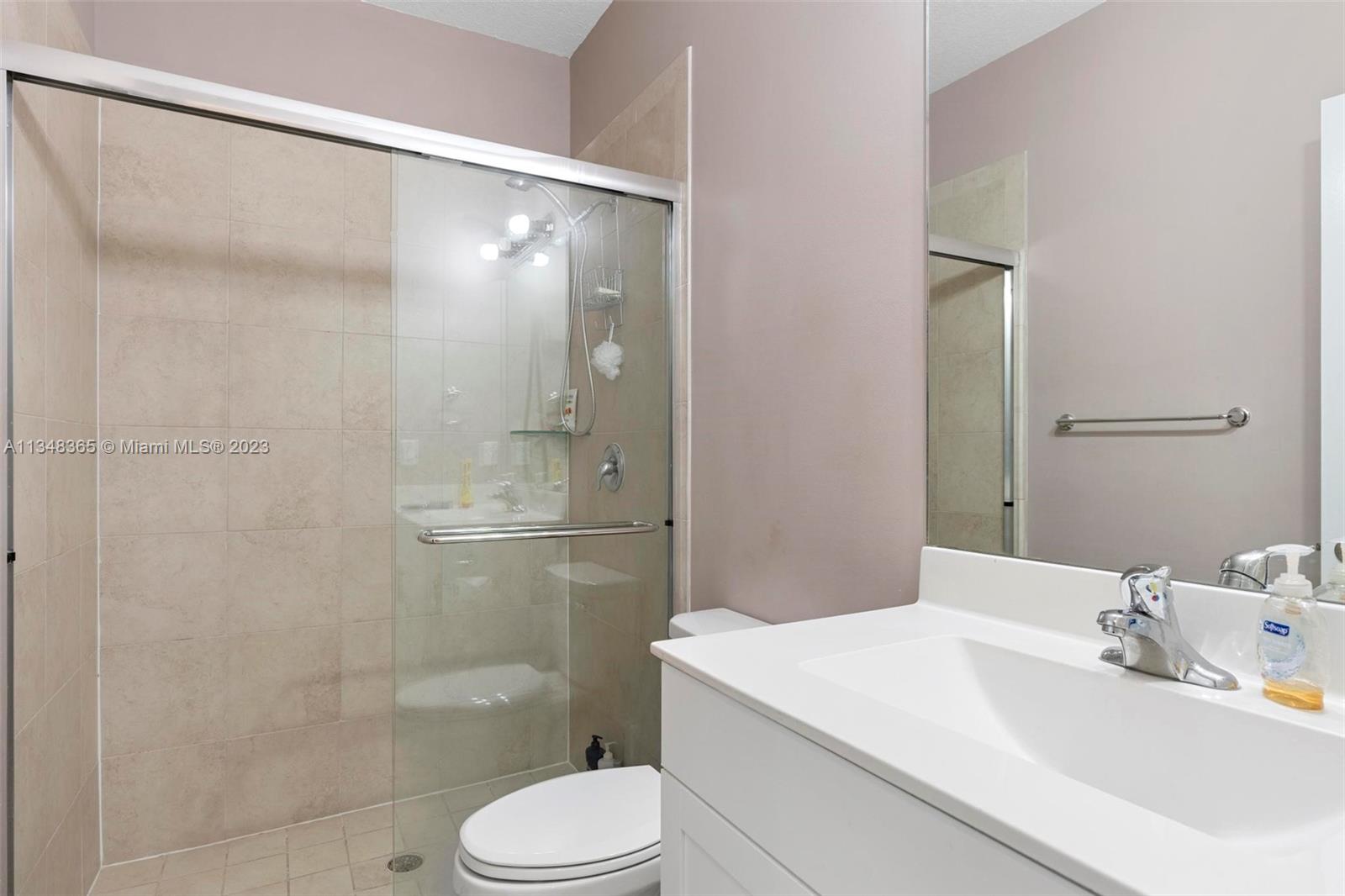 KINGMAN COMMONS - Residential