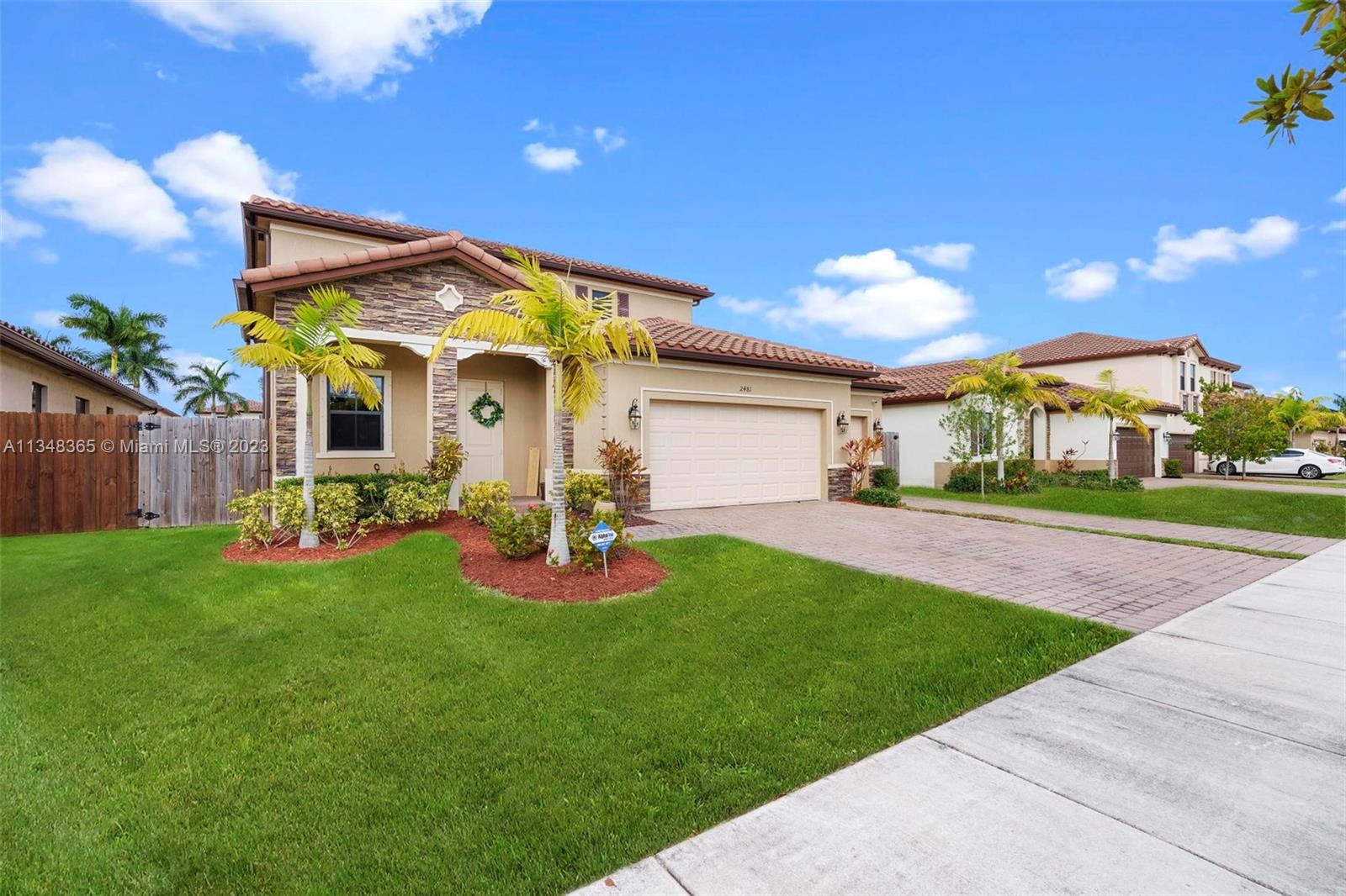 KINGMAN COMMONS - Residential