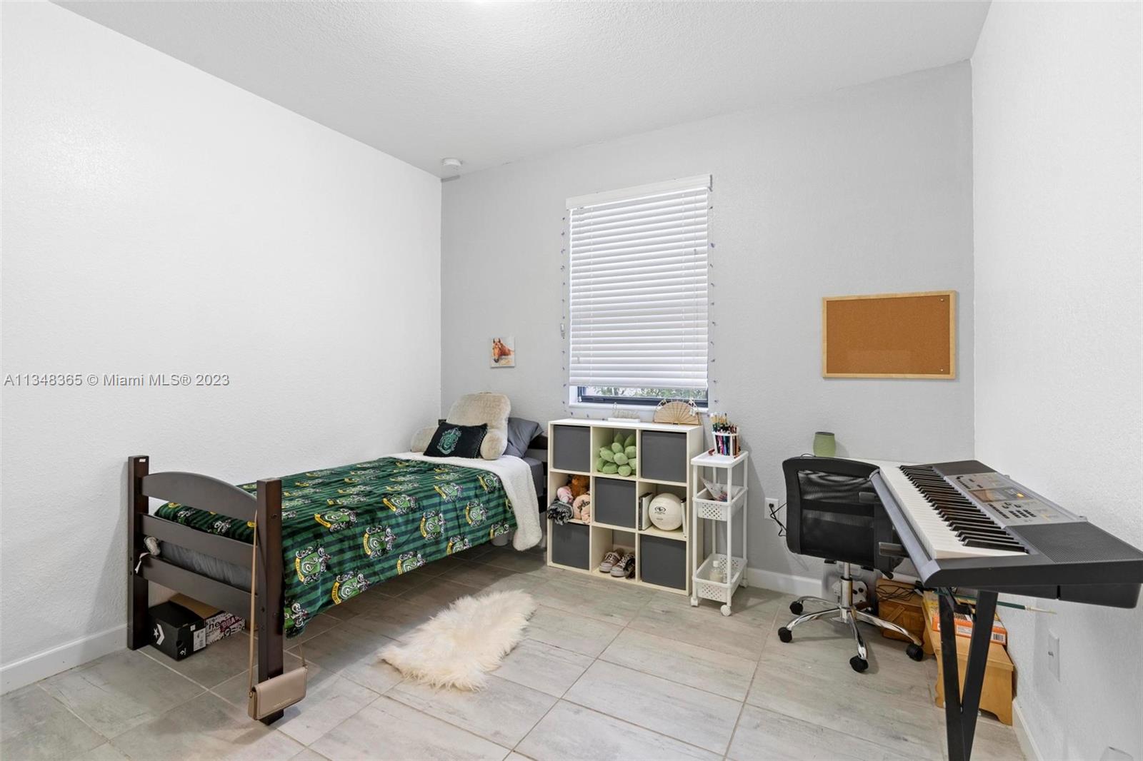 KINGMAN COMMONS - Residential