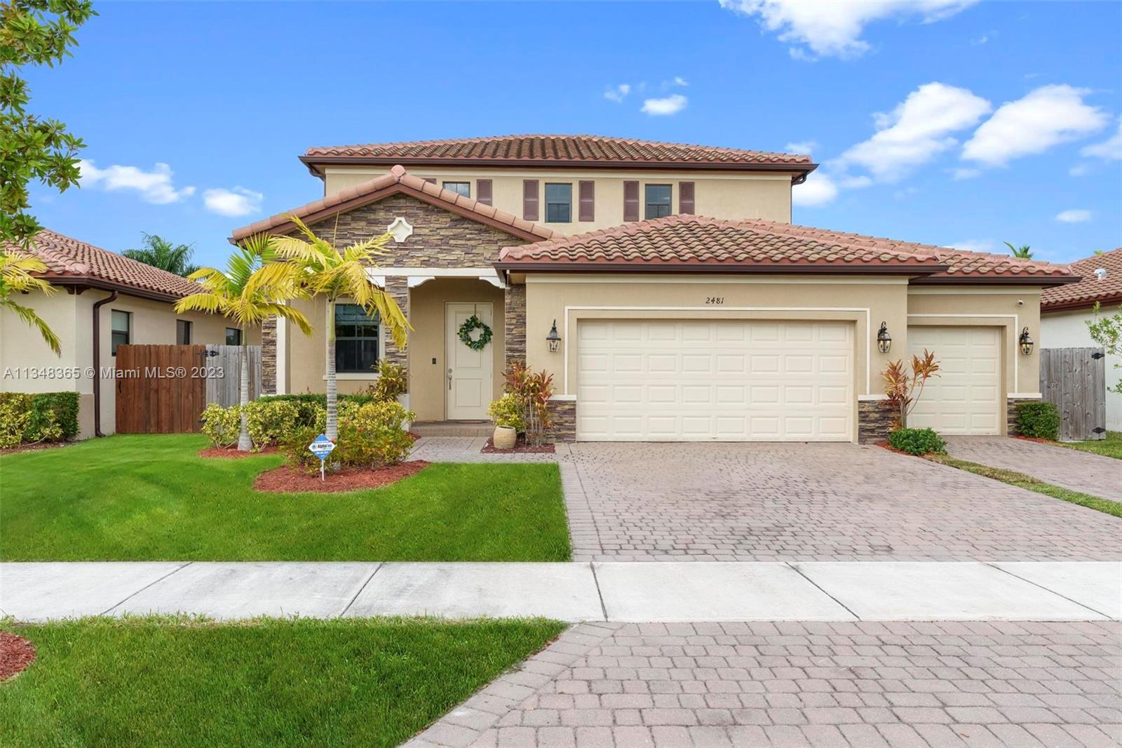 KINGMAN COMMONS - Residential