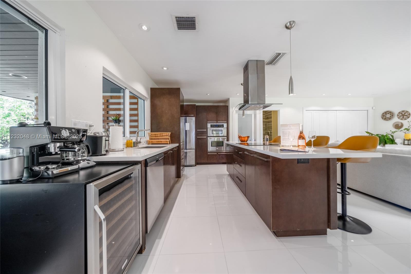 MUMAC SUB - Residential Lease