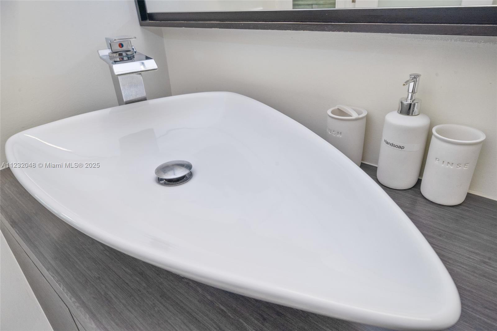 MUMAC SUB - Residential Lease