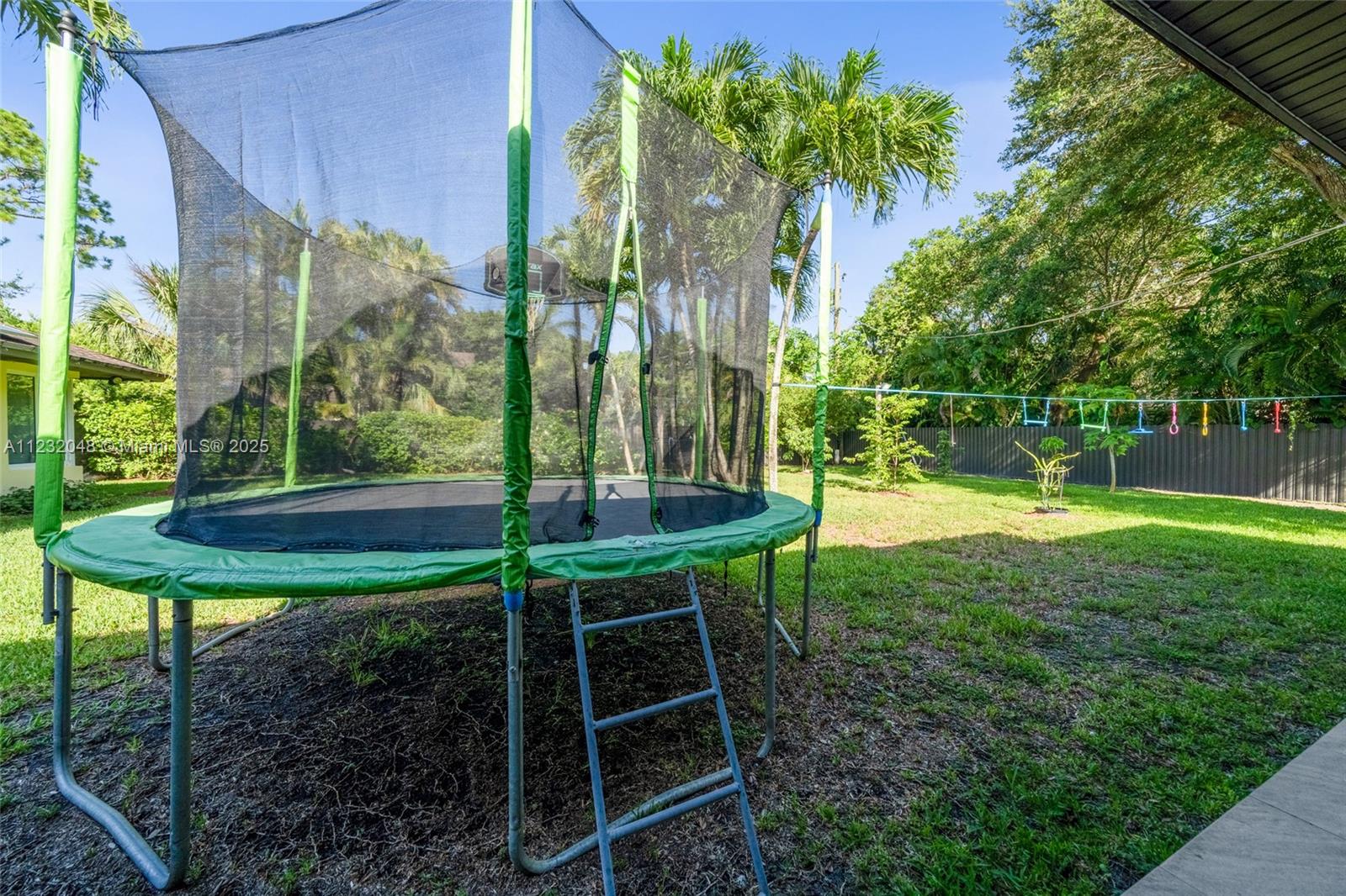 MUMAC SUB - Residential Lease