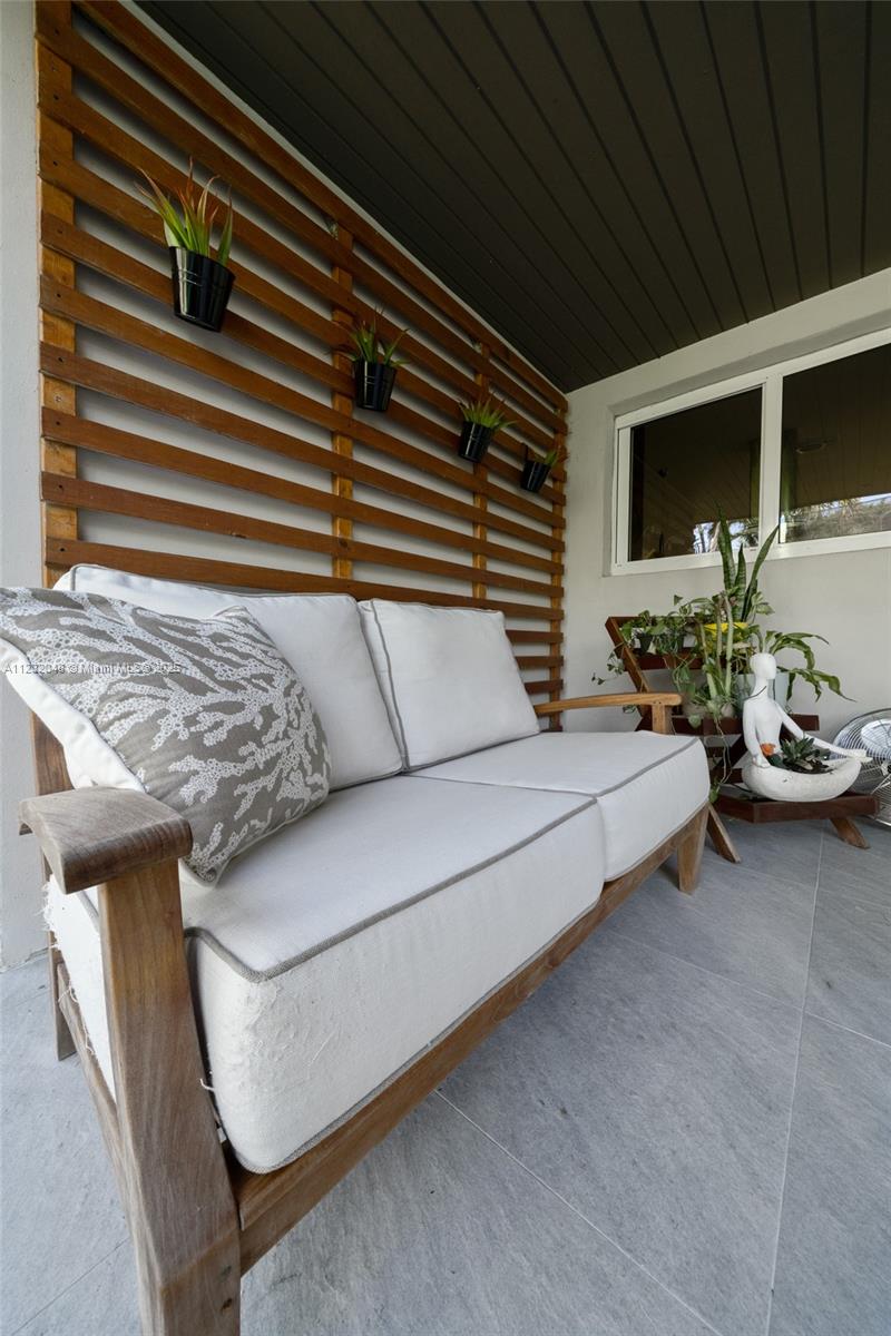 MUMAC SUB - Residential Lease