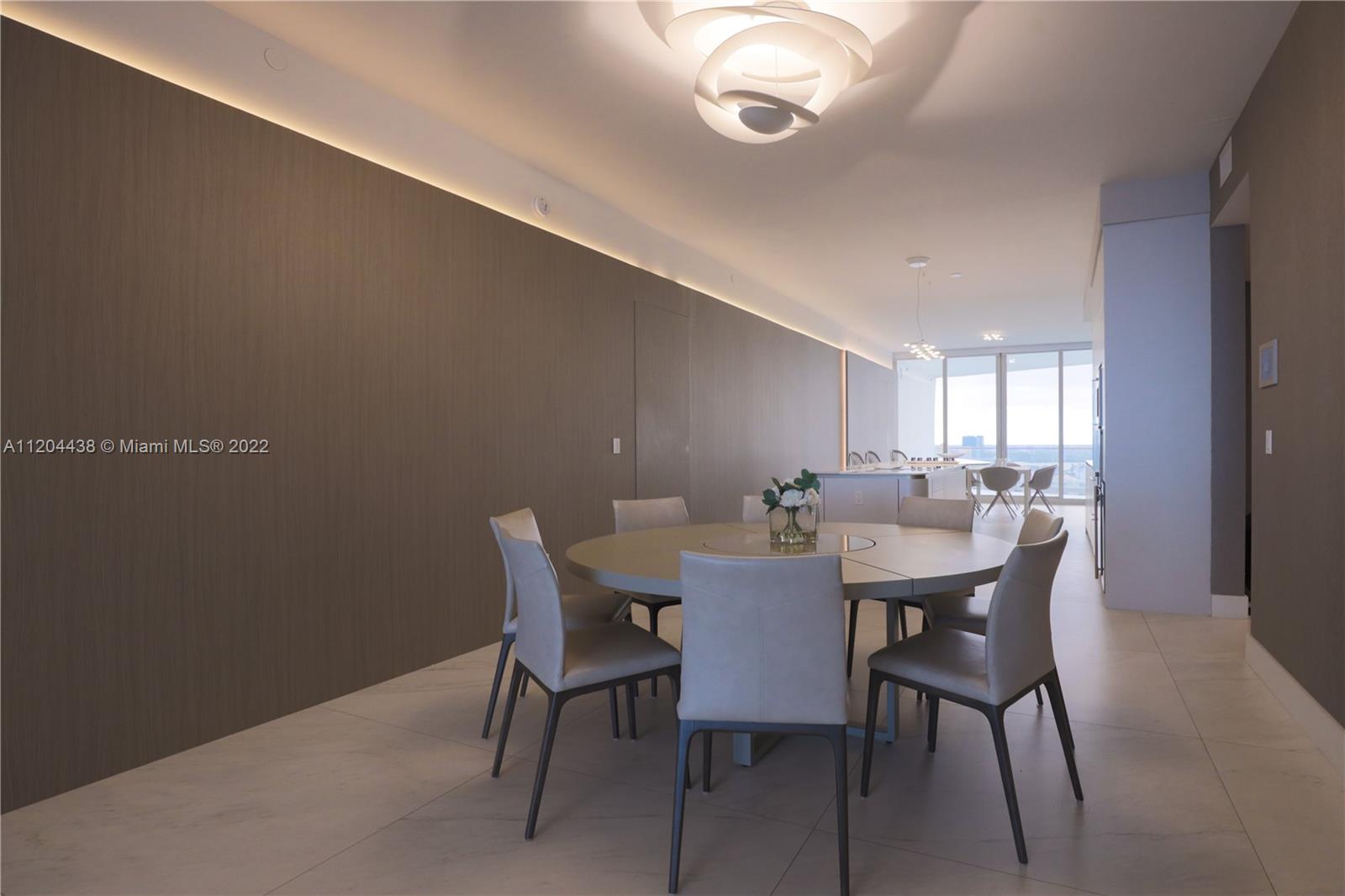 JADE SIGNATURE CONDO - Residential