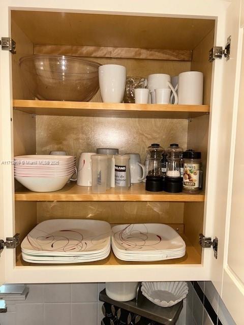 HOLLYBROOK GOLF - Residential