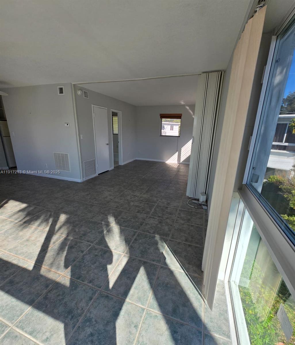 CLIFF LAKE VILLAS CO-OP - Residential