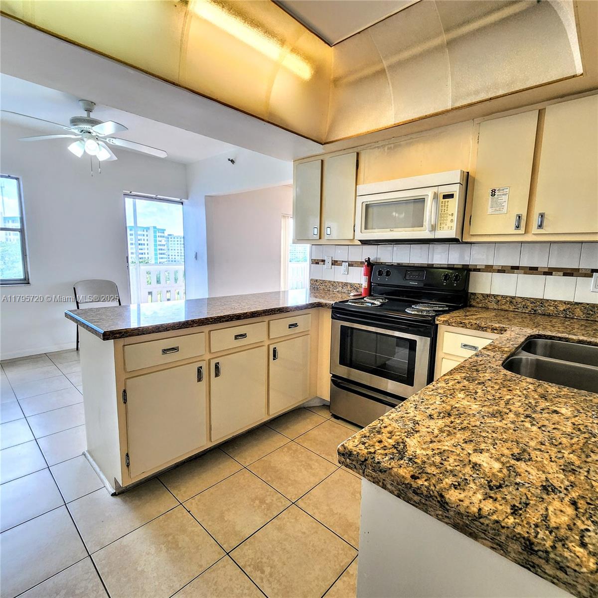 4001 Hillcrest Dr 602-4