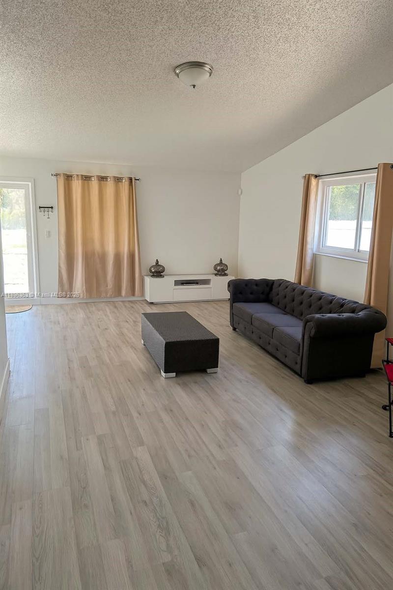 PINAR DEL RIO SUB - Residential