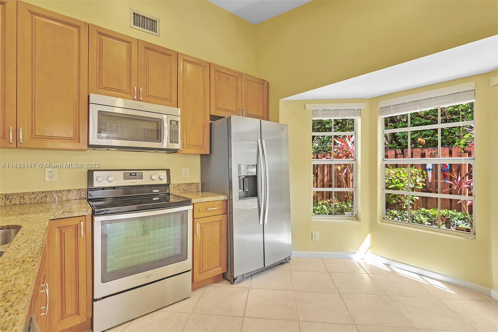 COUNTRY ISLES GARDEN HOME - Residential Lease