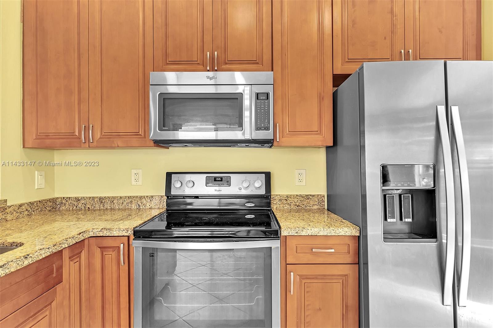 COUNTRY ISLES GARDEN HOME - Residential Lease