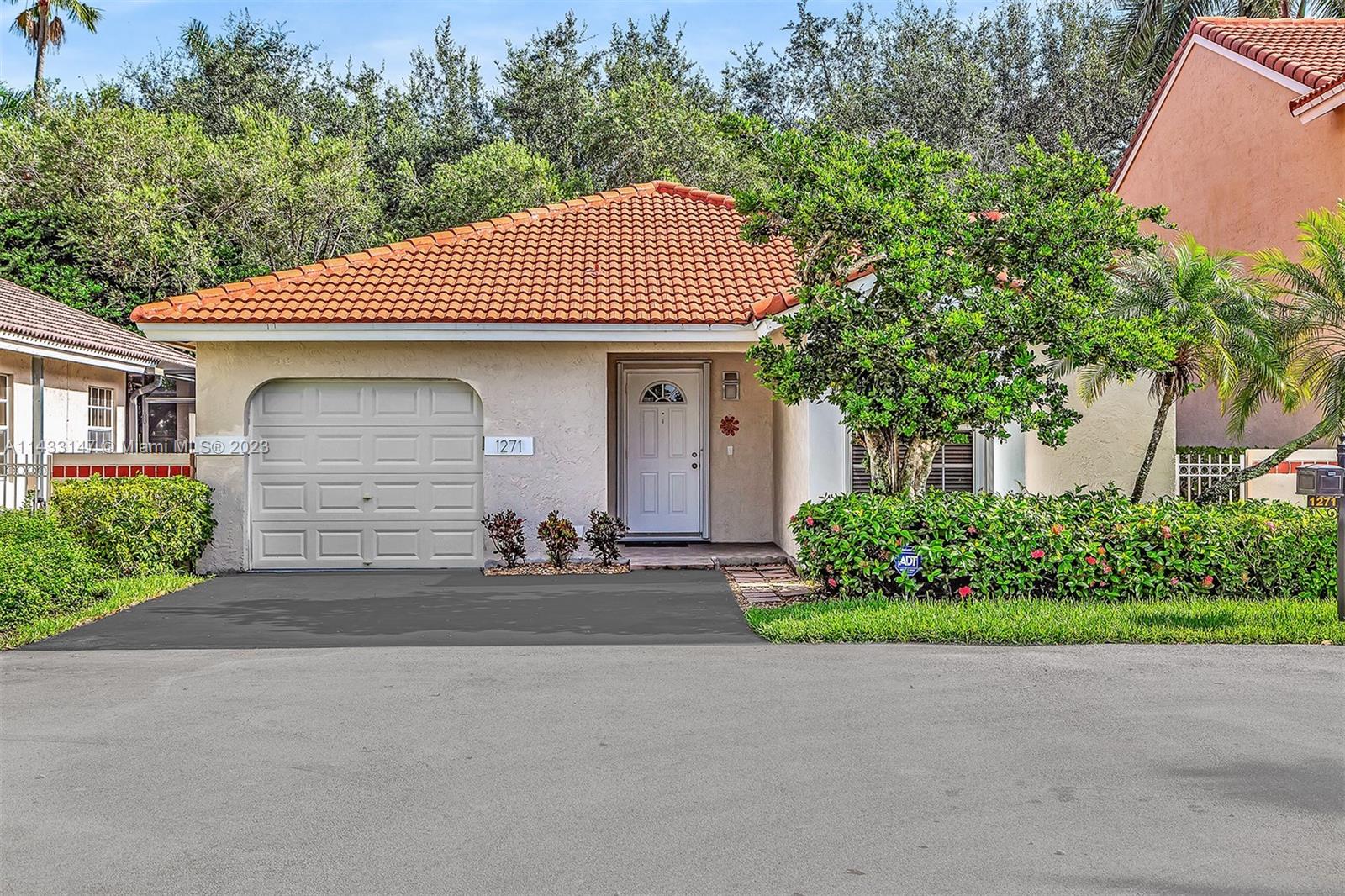 COUNTRY ISLES GARDEN HOME - Residential Lease