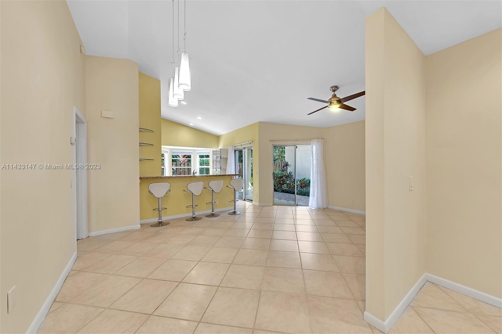 COUNTRY ISLES GARDEN HOME - Residential Lease