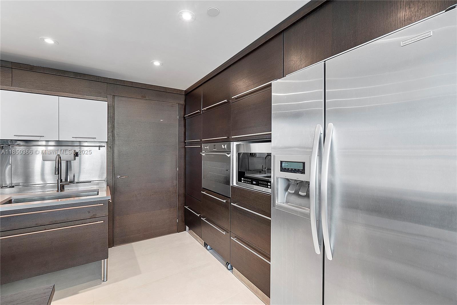 TERRA BEACHSIDE CONDO - Residential