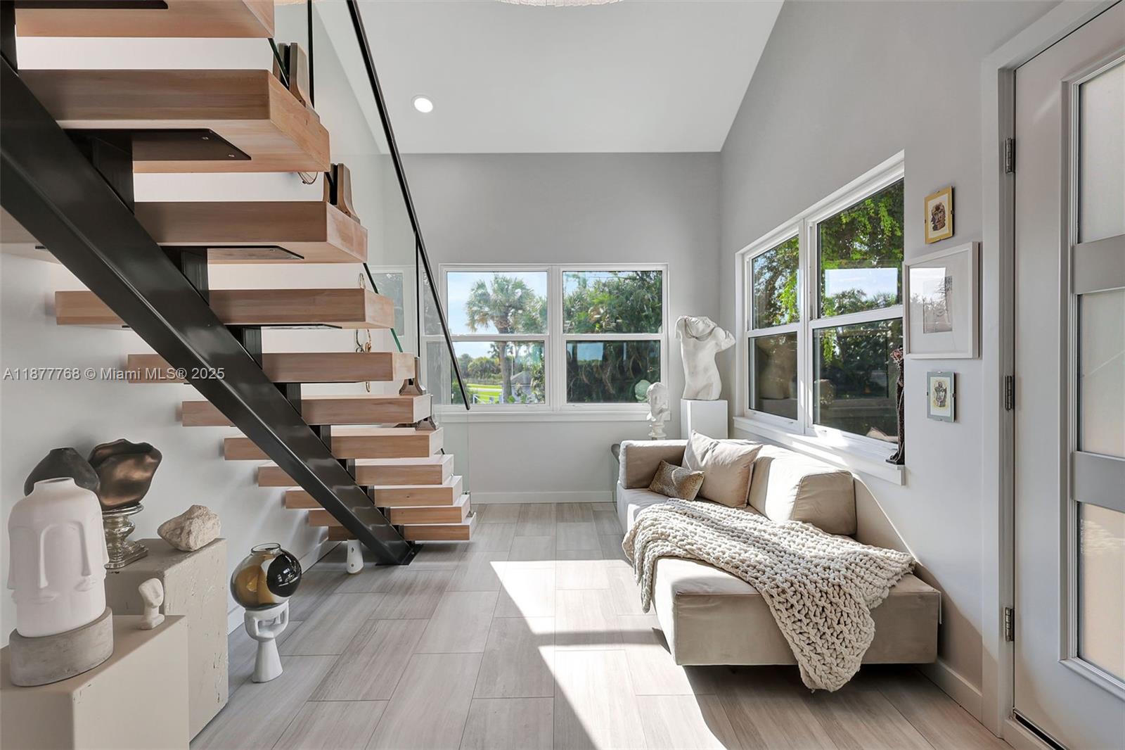 CORAL COVE BEACH SECTION - Residential